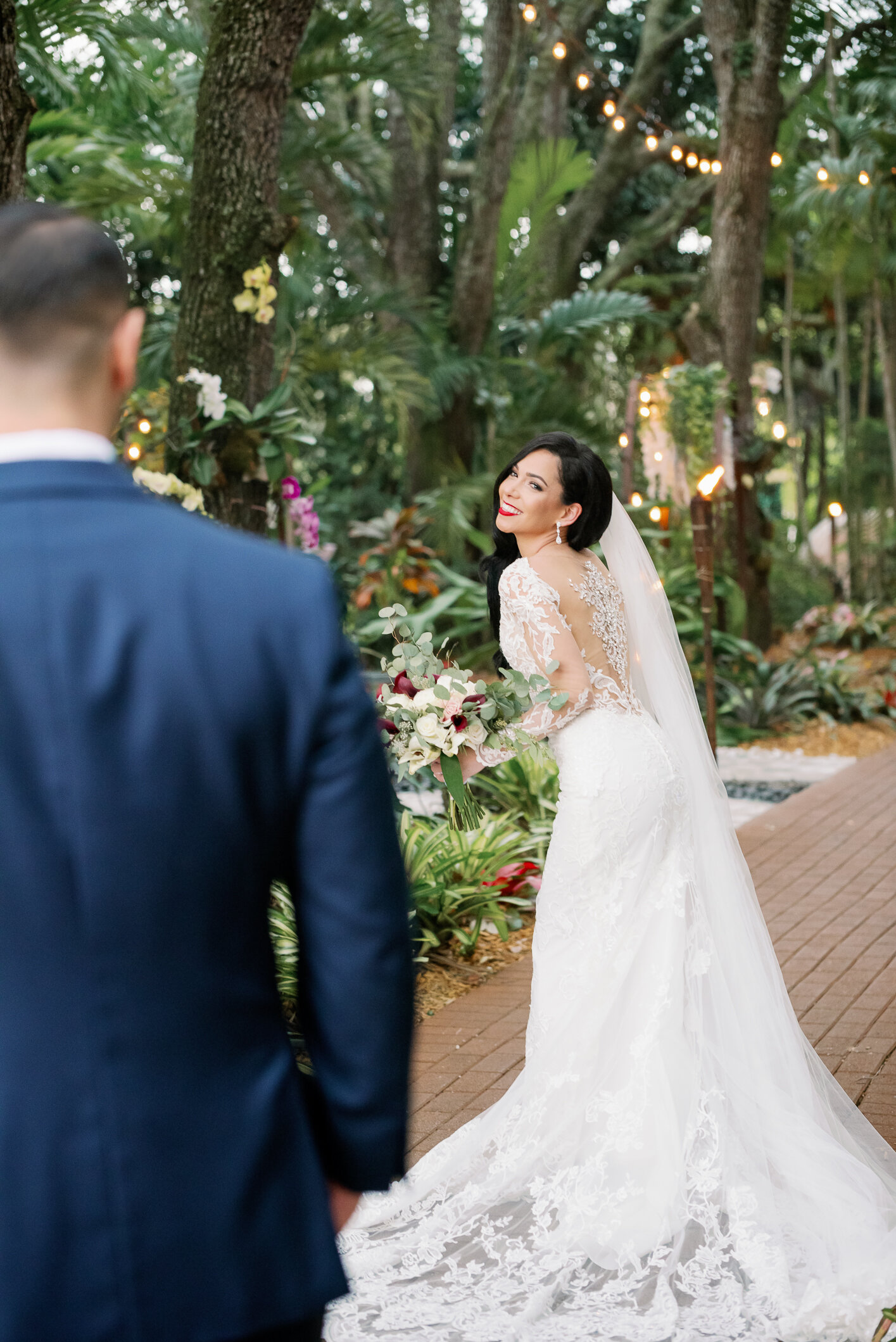 Living Sculpture Sanctuary Wedding | Miami Wedding Photographer | DIpp Photography 