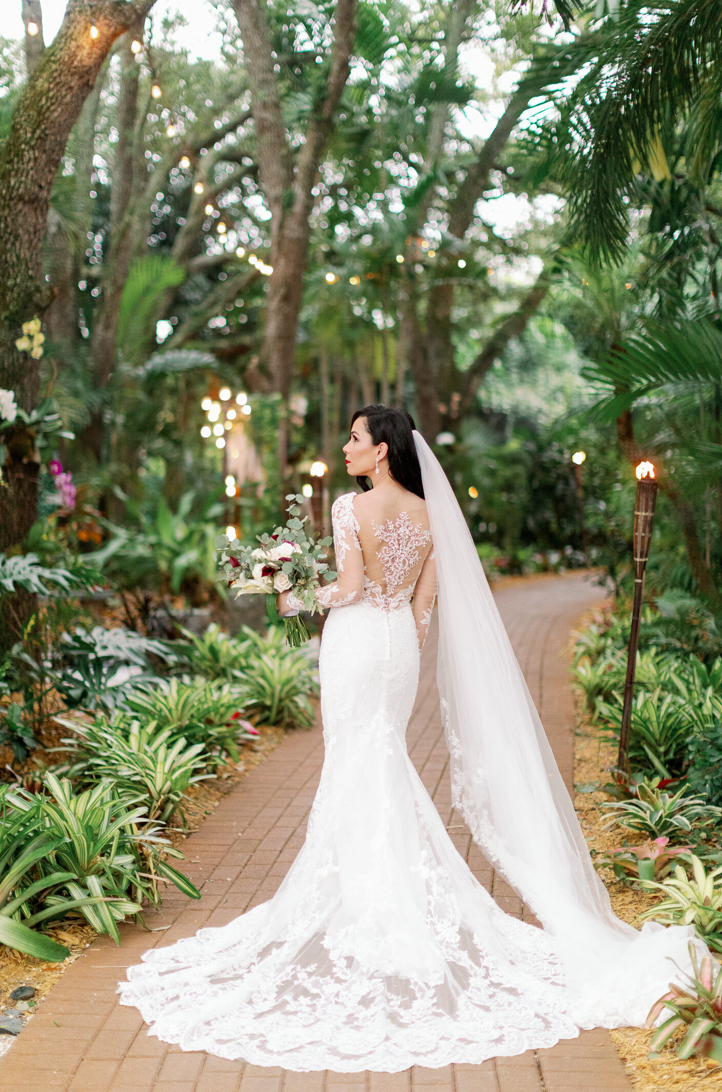 Living Sculpture Sanctuary Wedding | Miami Wedding Photographer | DIpp Photography 