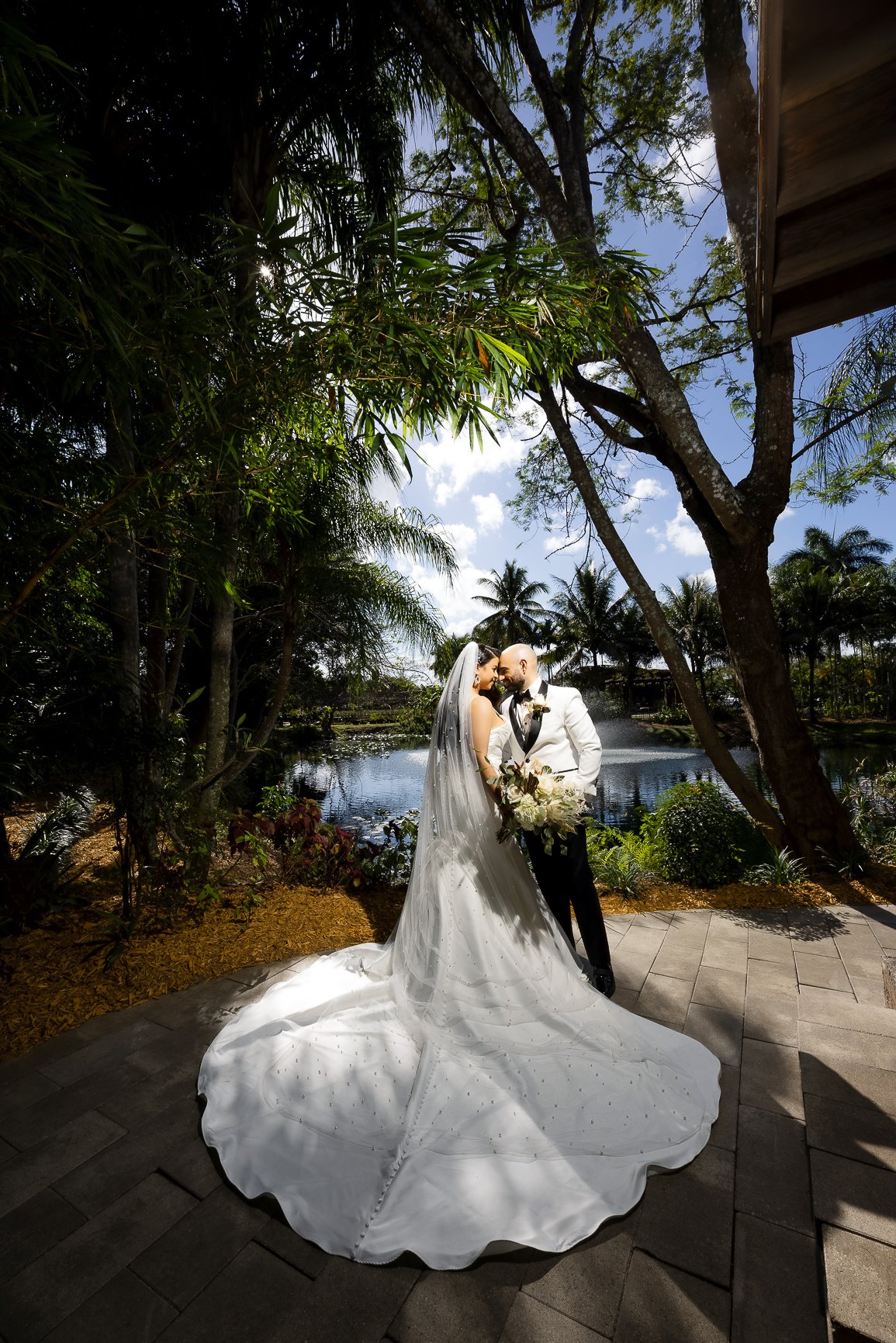 Living Sculpture Sanctuary Wedding | Miami Wedding Photographer | Dipp Photography