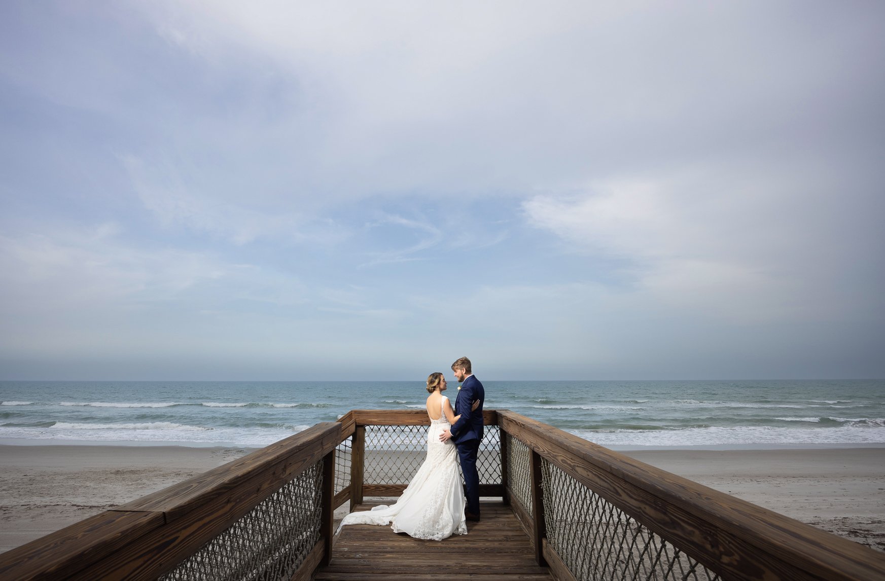 Harbour House Oceanfront Venue Wedding | Dipp Photography