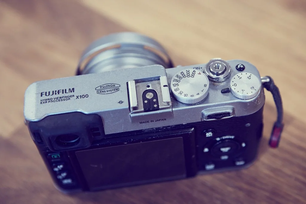 X100 Fujifilm Camera