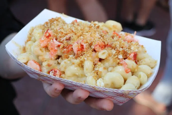 Macarollin'
