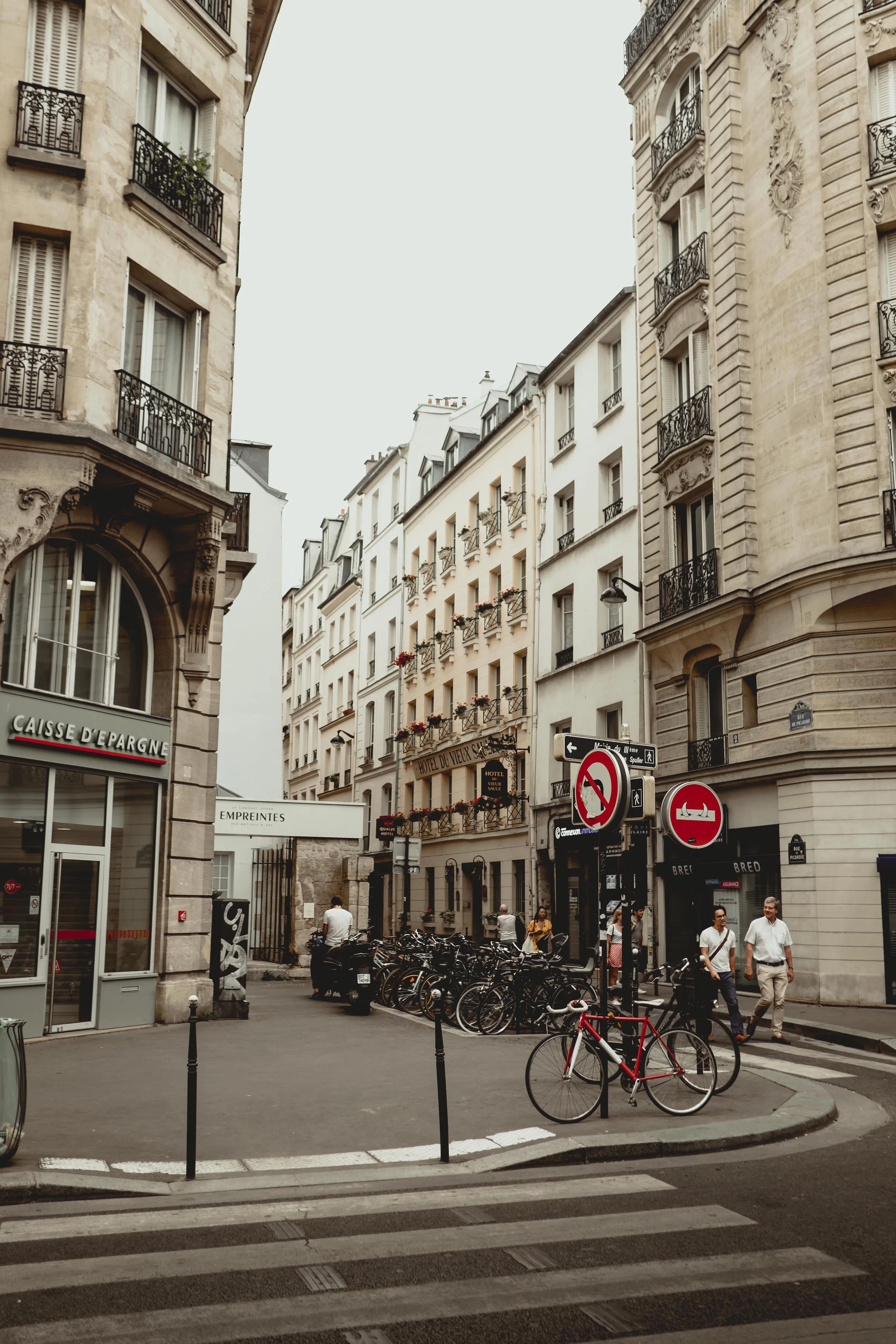 One of the many pretty Le Marais street corners