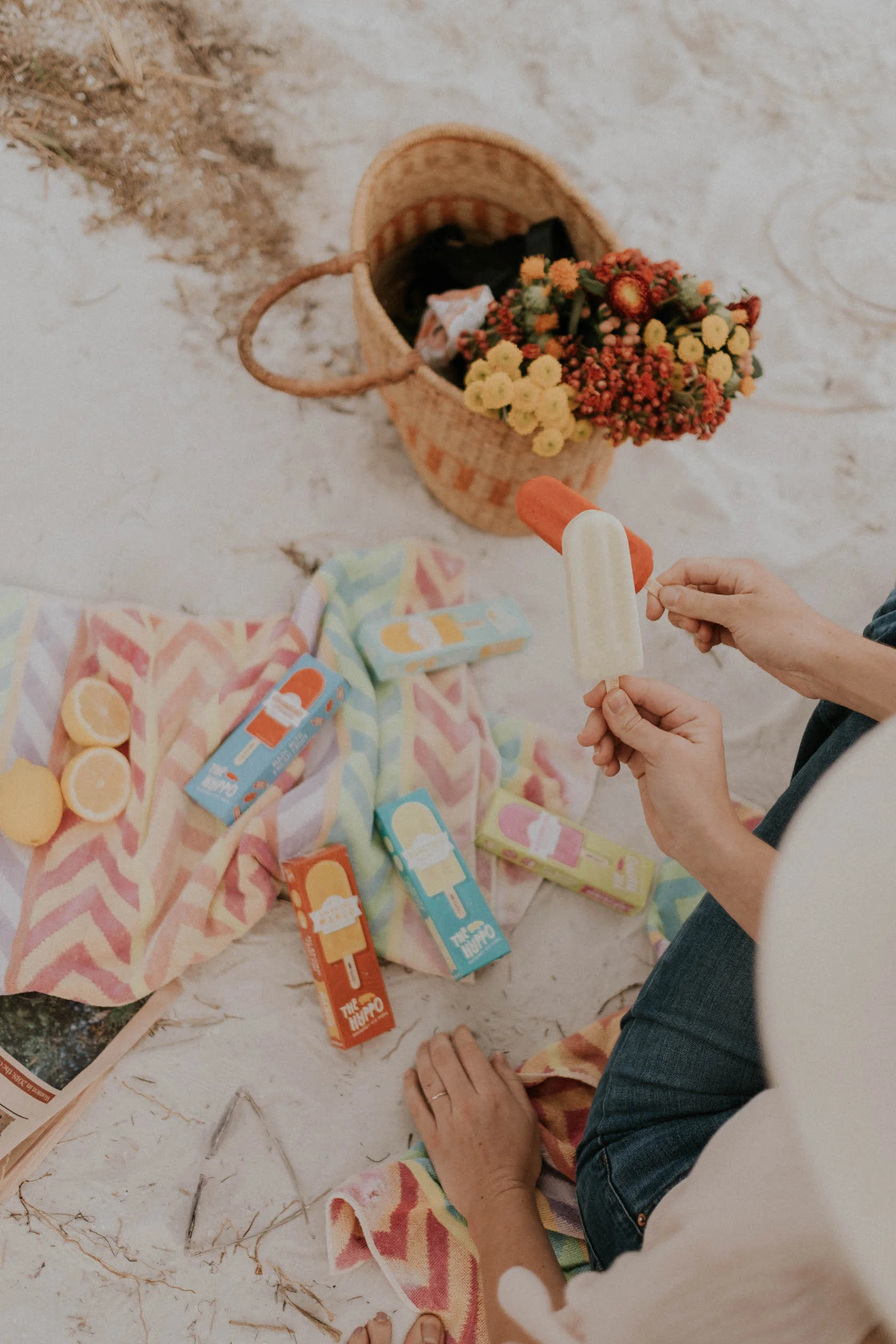 An ice pop picnic at North Shore Park in St. Pete, FL! Pictured: Honeydew Green Tea + Strawberry Lemonade