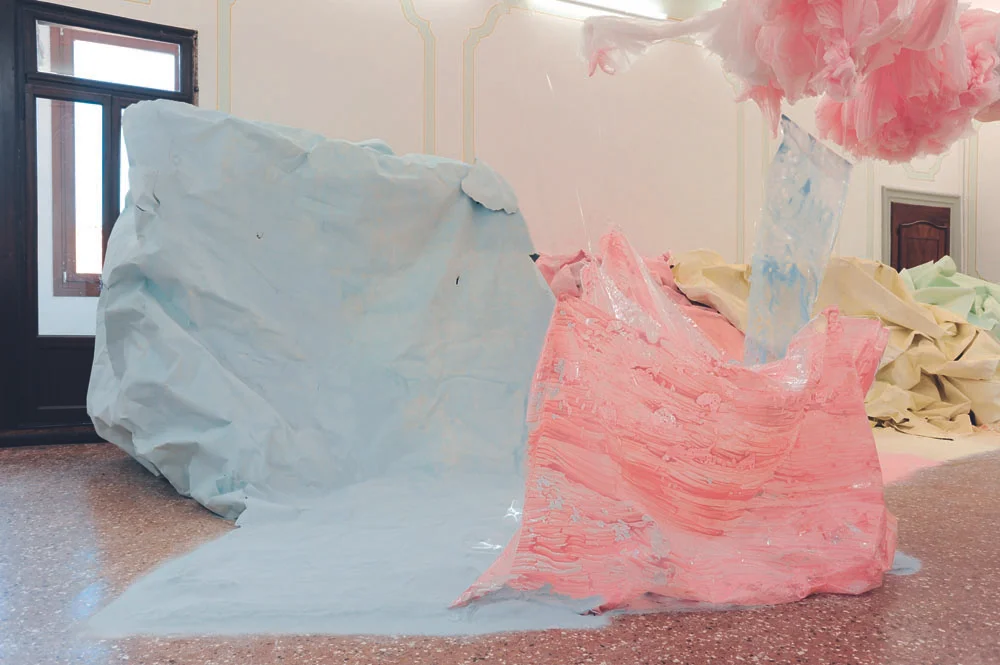 KARLA BLACK AT FAULT (DETAIL), 2011 CELLOPHANE, PAINT, SELLOTAPE, PLASTER POWDER, POWDER PAINT, SUGAR PAPER, CHALK, BATH BOMBS, RIBBON, WOOD DIMENSIONS VARIABLE, PHOTO: GAUTIER DEBLONDE, FROM 1FMEDIAPROJECT.COM