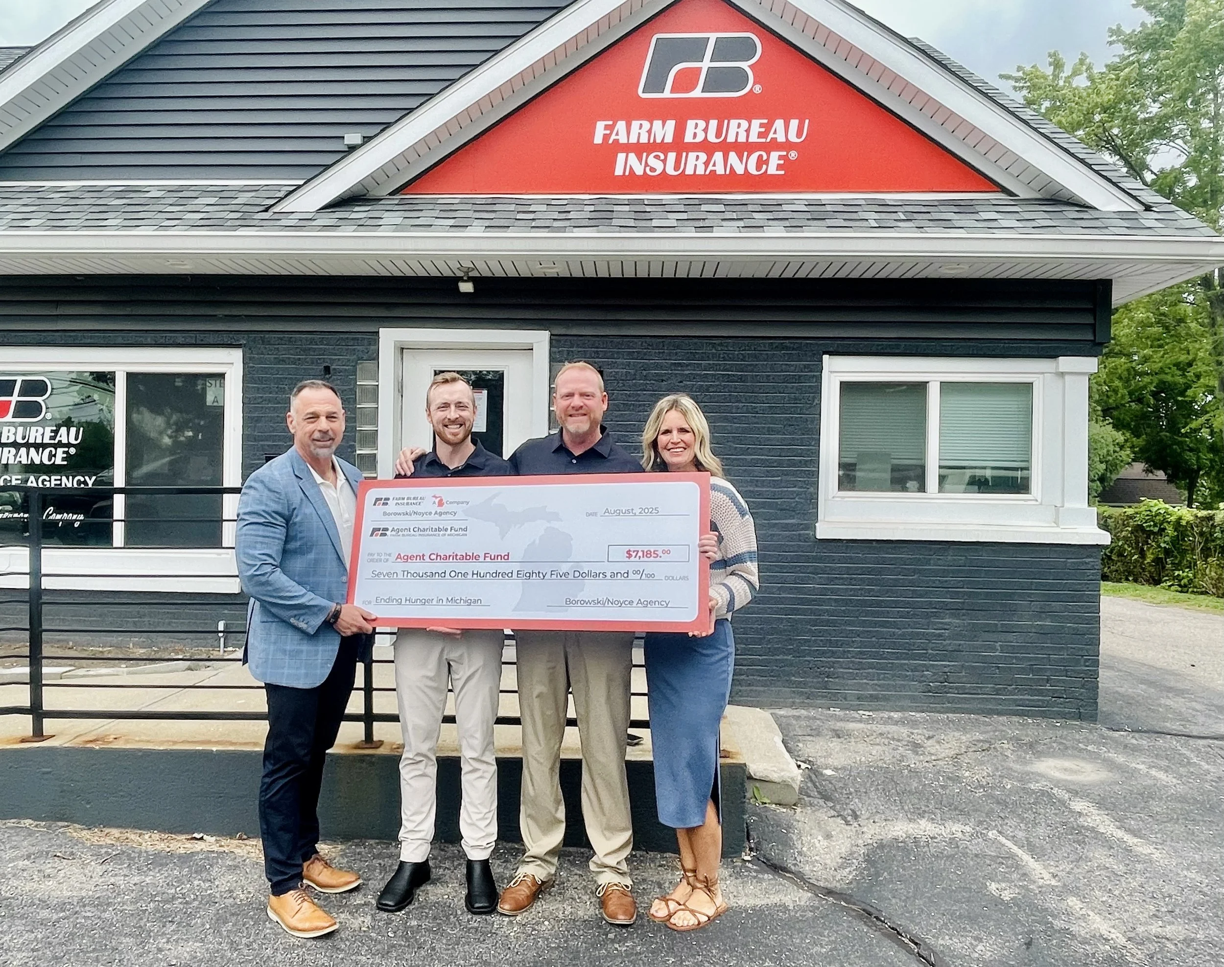 Borowski Noyce Golf Outing Check 1.jpeg