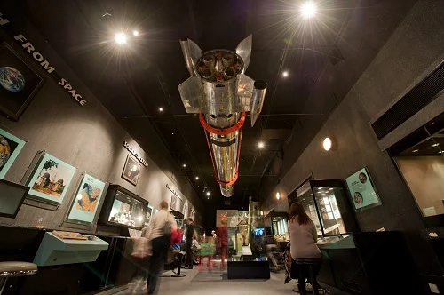 World-Museum-Space-gallery-2.jpg
