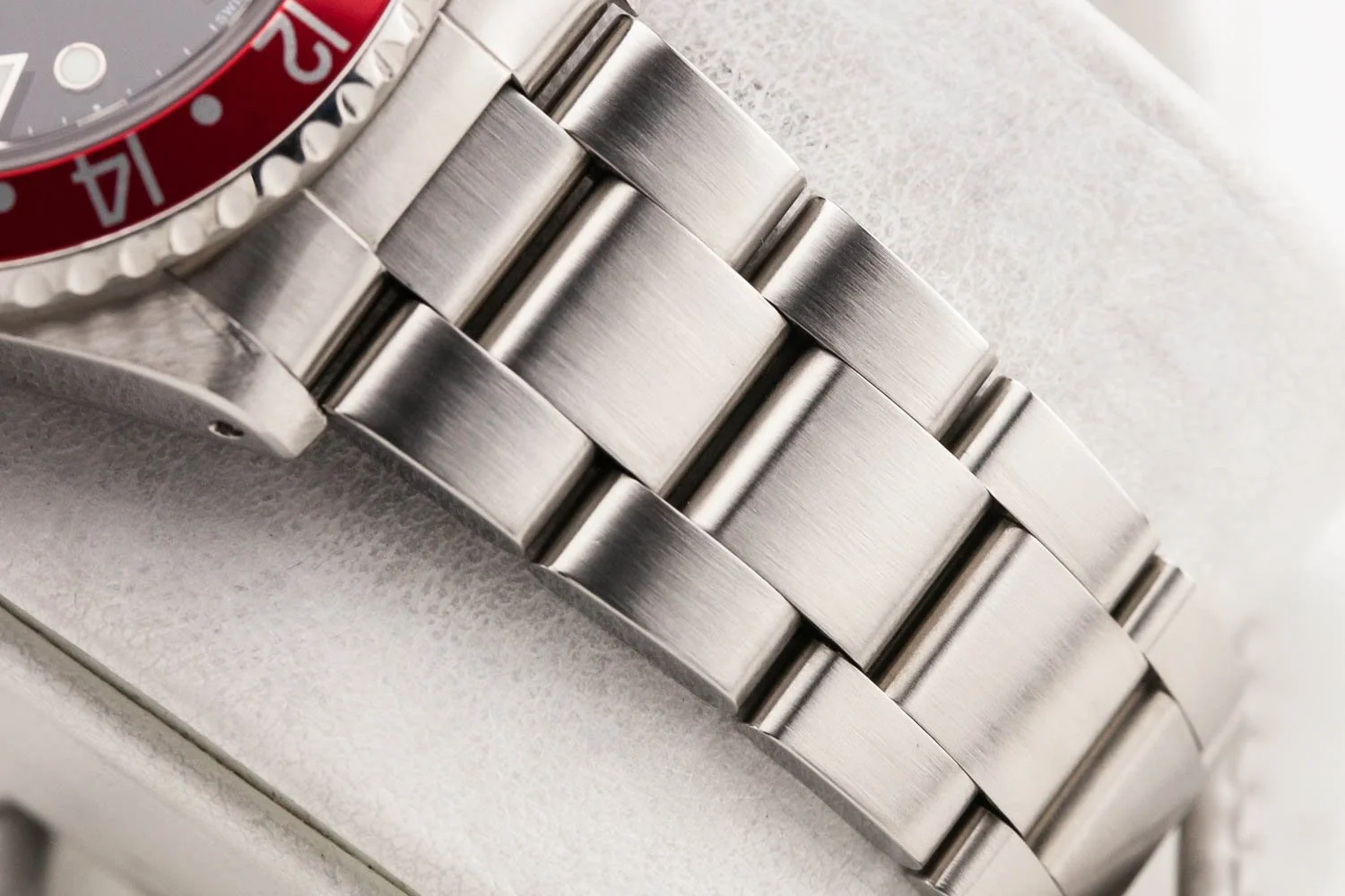 Rolex GMT-Master II Pepsi U-Serial PO 16710 091625 (7 of 10).jpg
