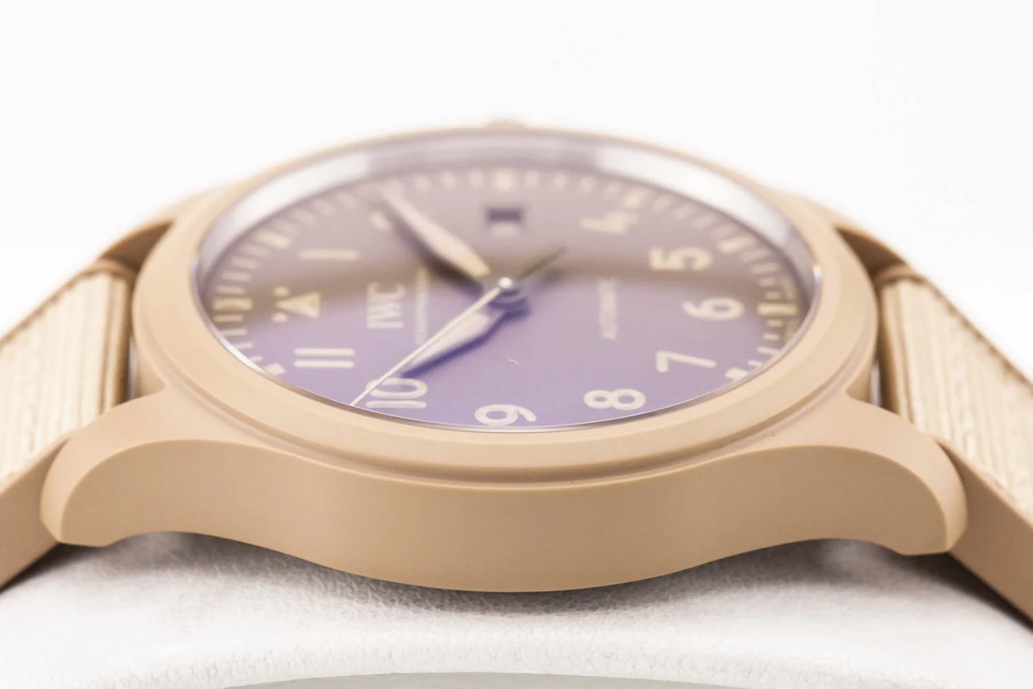 IWC Pilot's Watch 41 Automatic Top Gun Mojave NEW IW328106 072525 (7 of 10).jpg