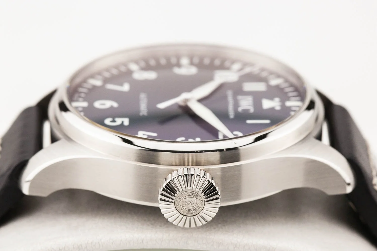 IWC Big Pilot 43 Blue Leather PO IW329303 042926 (5 of 9).jpg