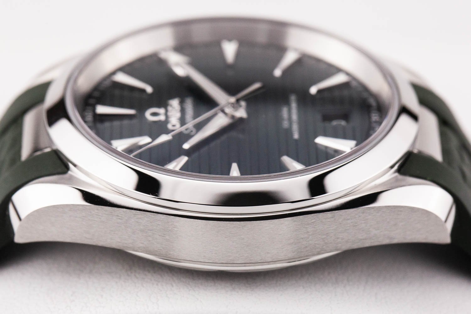 Omega Aqua Terra 8800 38mm Green Diver NEW 040324 (7 of 11).jpg
