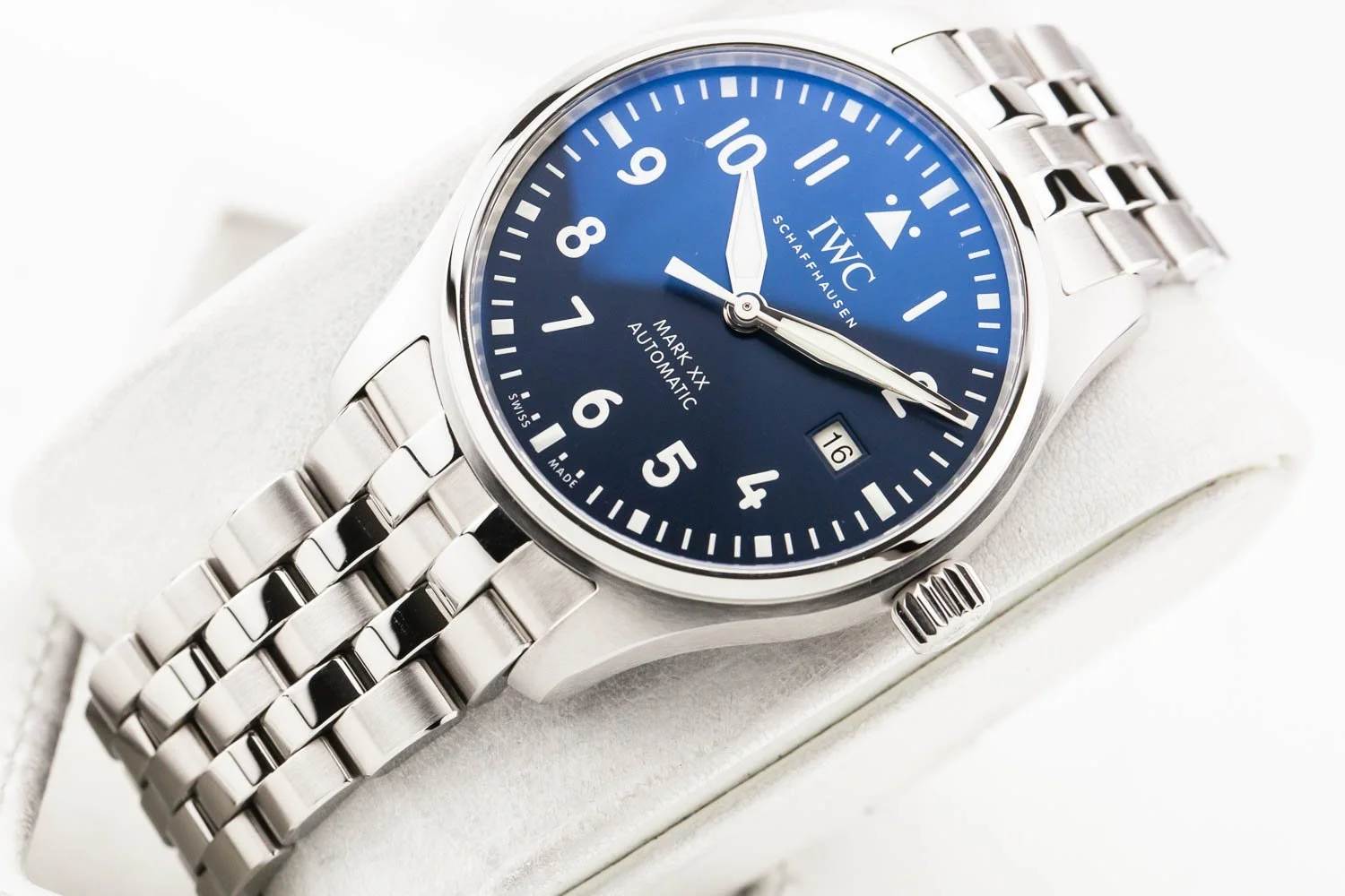 IWC Mark XX Blue Bracelet PO IW328204 031626 (4 of 10).jpg