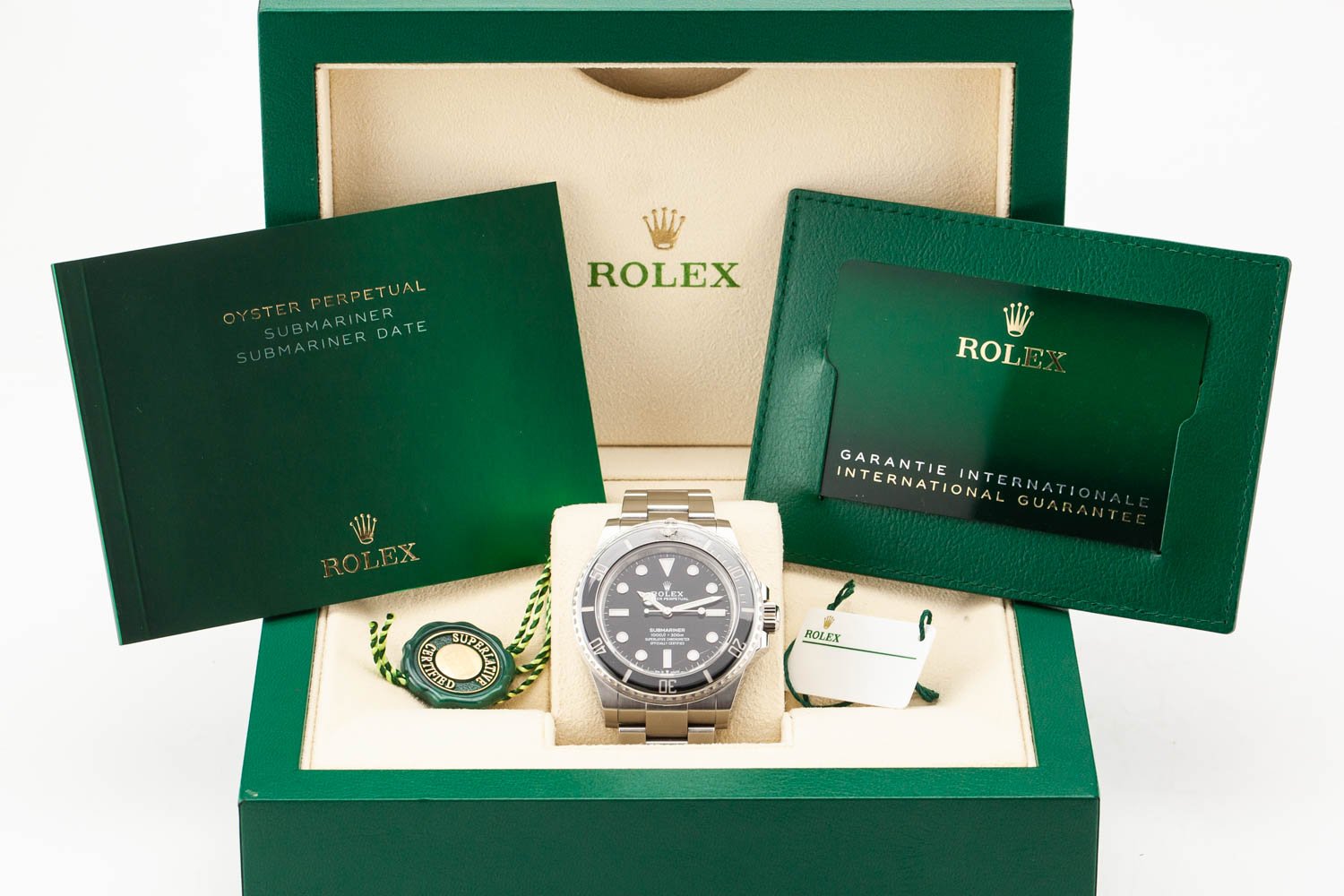 Rolex Submariner No Date PO 124060 070825 (10 of 10).jpg