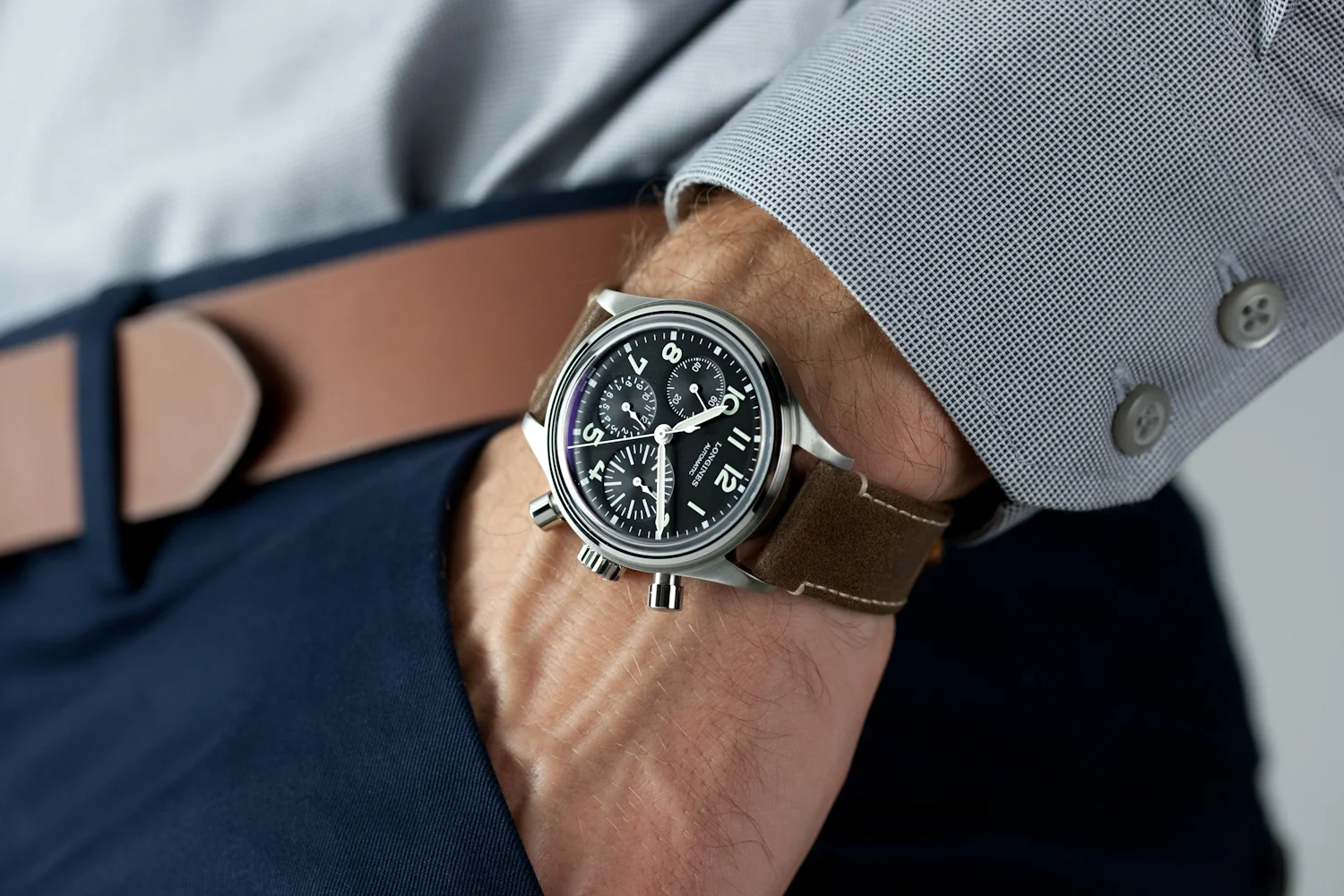 Longines Pilot Big Eye (10 of 10).jpg