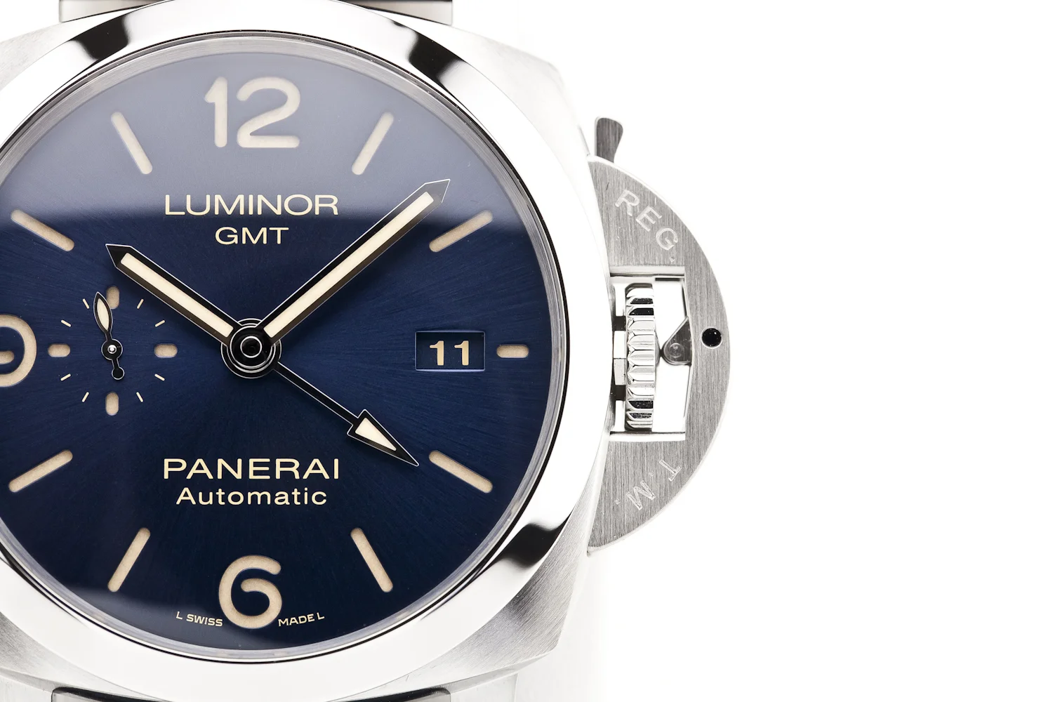 Panerai 1033 (4 of 10).jpg
