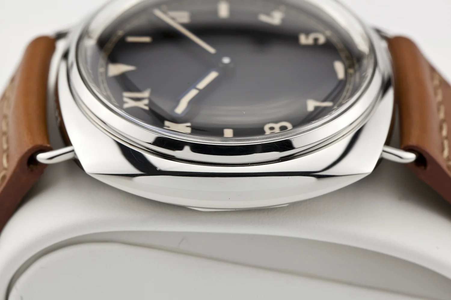Panerai PAM0025 (5 of 10).jpg