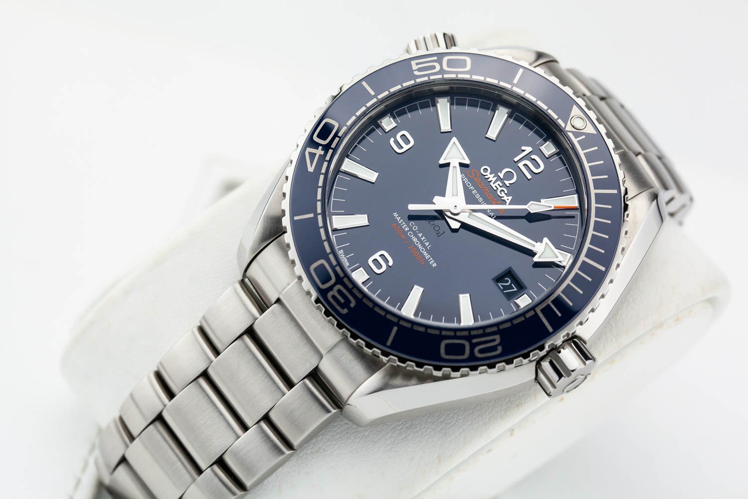 Omega Planet Ocean 43.5 Blue 031022 (4 of 10).jpg