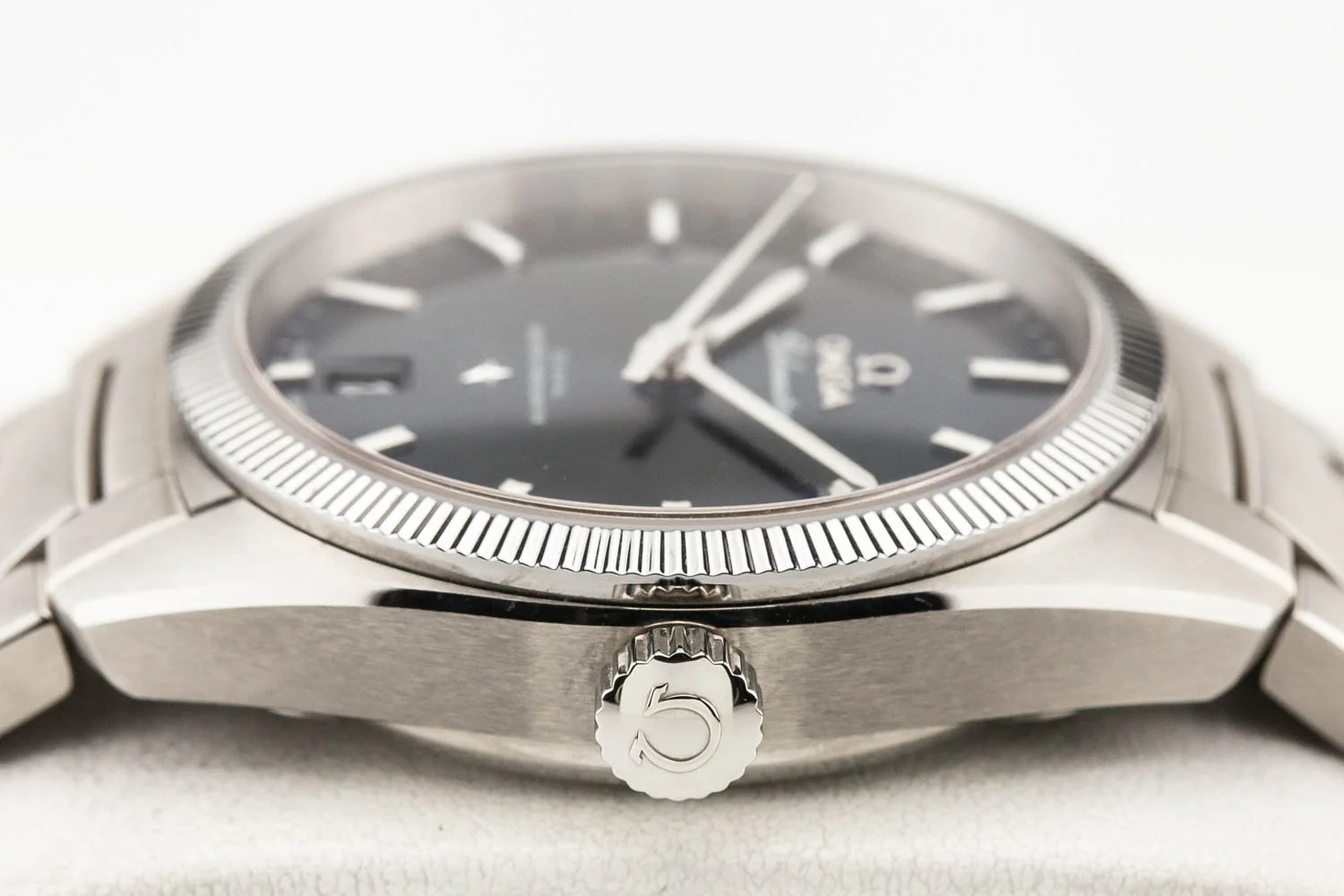 Omega Constellation Globemaster Converted PO 102026 (5 of 10).jpg