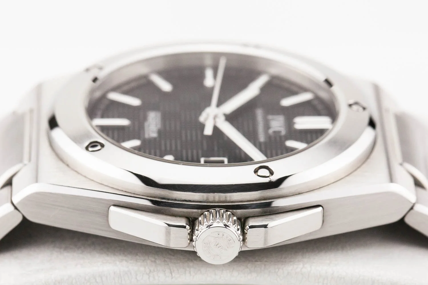 IWC Ingenieur Black Dial PO IW328901 030526 (5 of 10).jpg