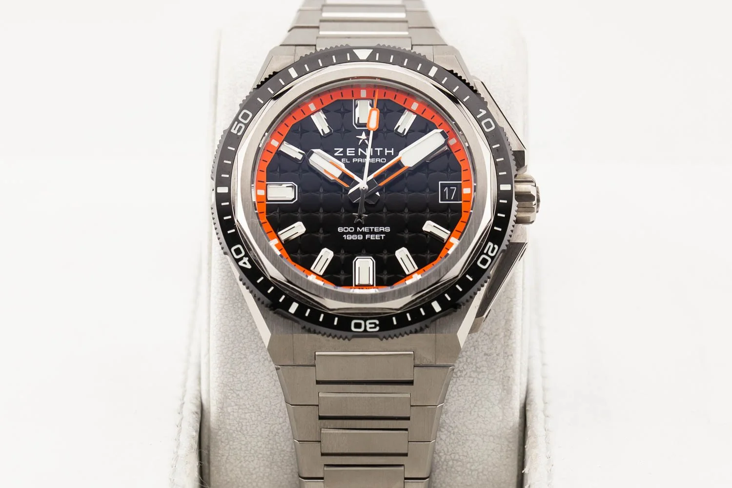 Zenith Defy Extreme Diver Mint 091826 (2 of 11).jpg