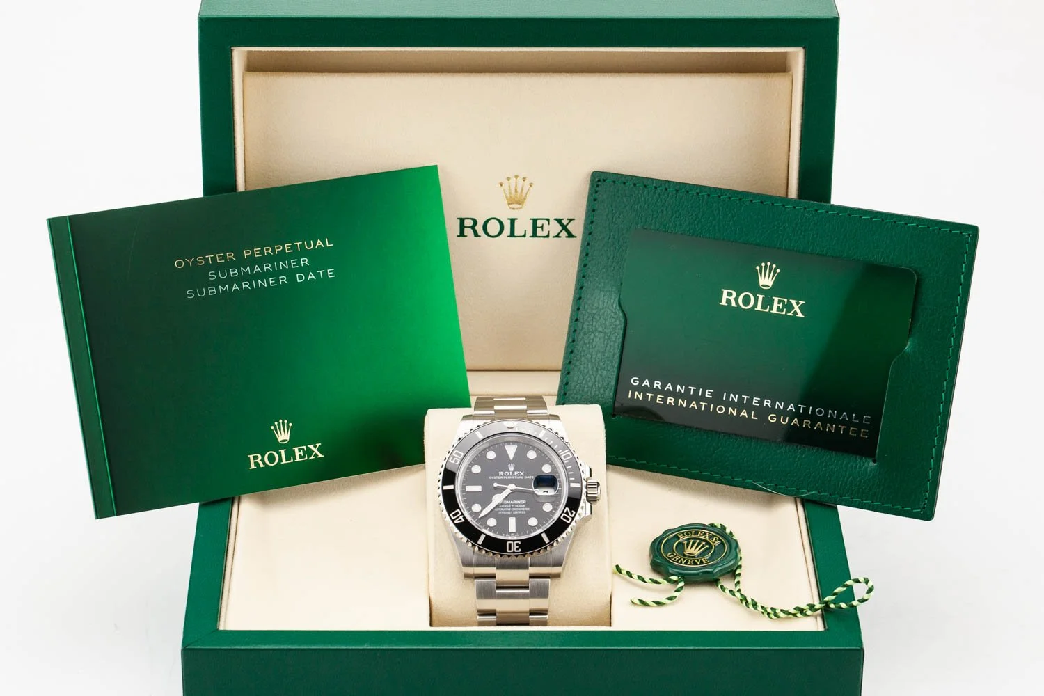 Rolex Submariner Date New Box Shot 126610LN 041825 (1 of 1).jpg