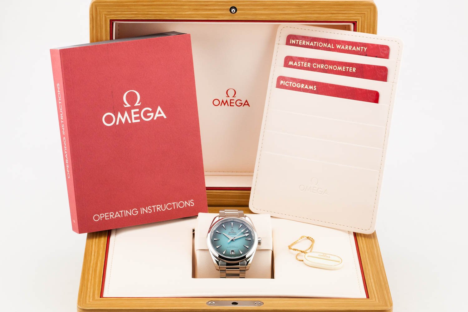 Omega Aqua Terra 8800 38mm Turquoise Dial NEW 011625 (10 of 11).jpg