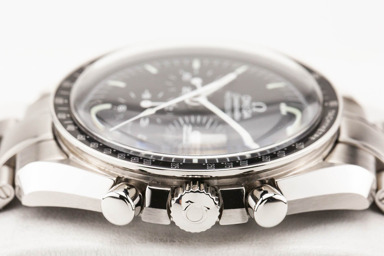 Omega Speedmaster Moonwatch 1861 Hesalite PO 071725 (5 of 10).jpg