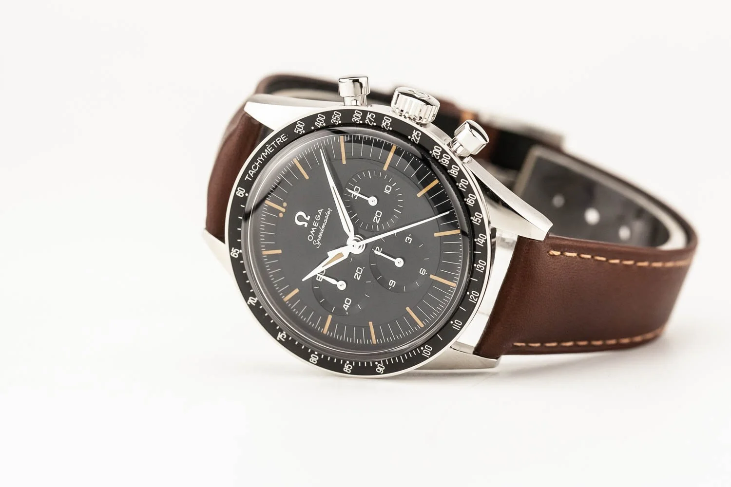 Omega Speedmaster FOIS Brown Leather Strap NEW 091825 (2 of 10).jpg