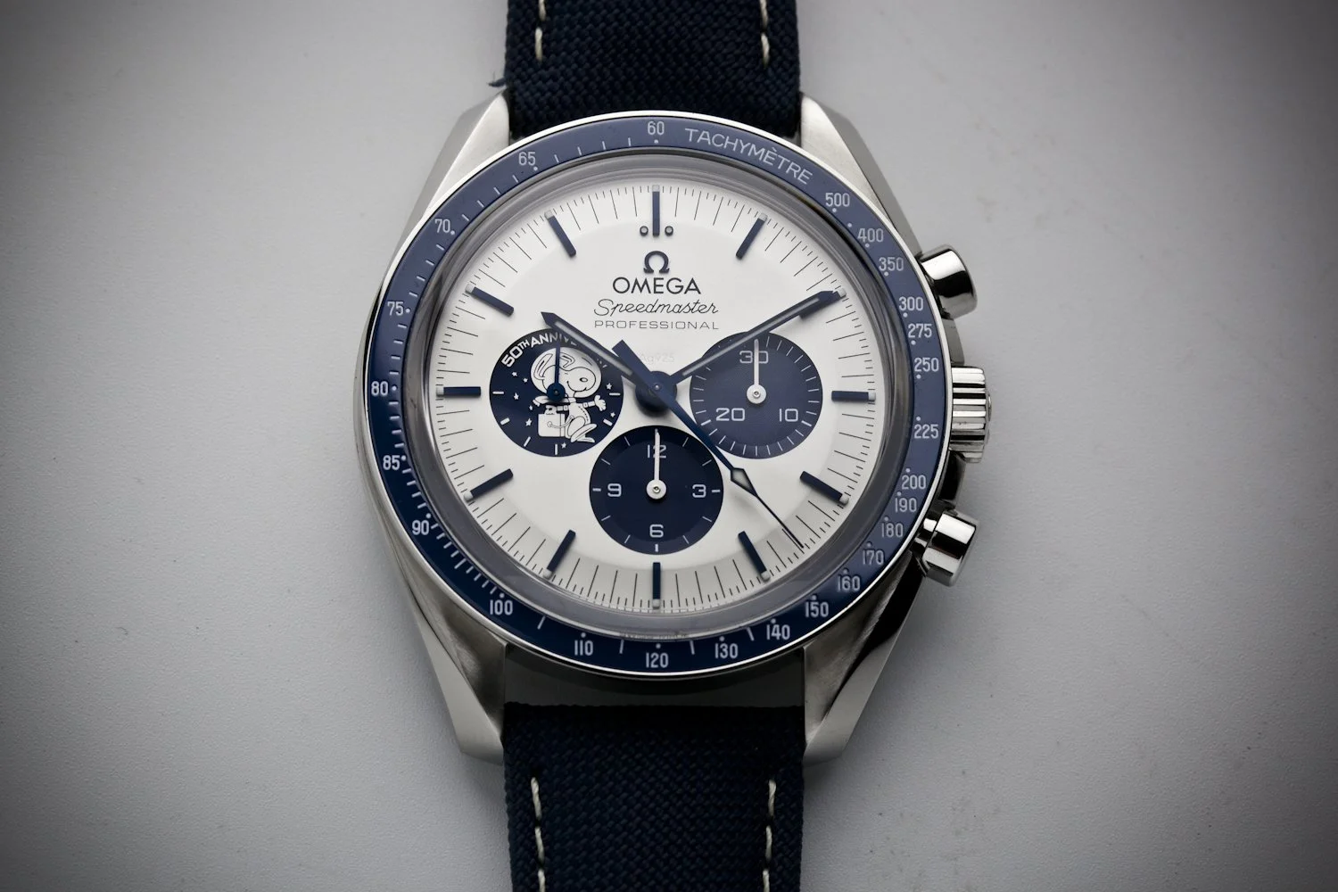 Omega Snoopy 102721-2.jpg