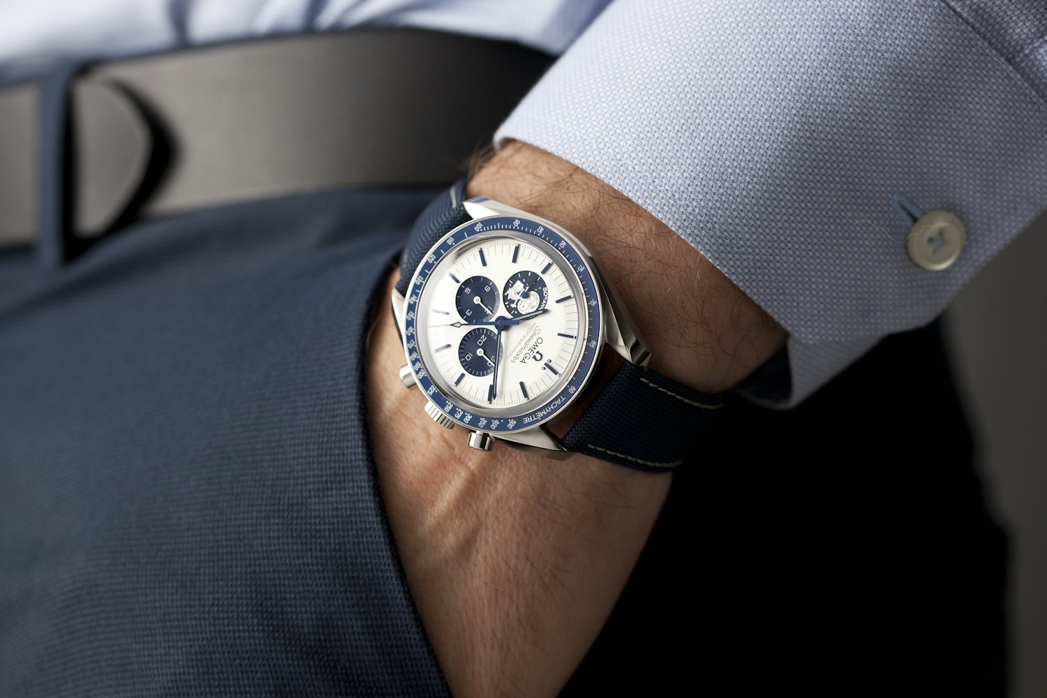 Omega Snoopy 102721-12.jpg