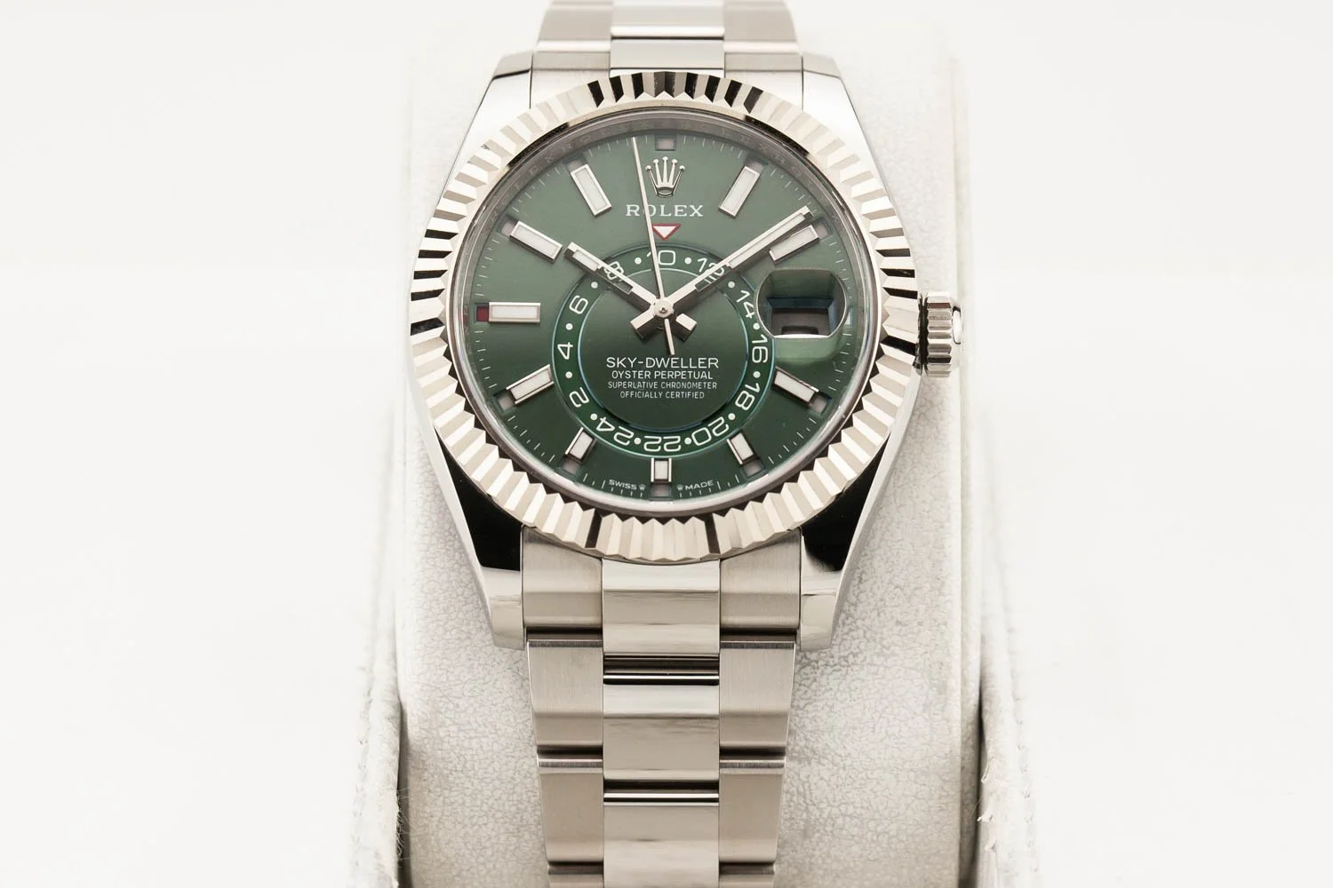 Rolex Sky-Dweller Green Dial PO 336934 091526 (2 of 10).jpg