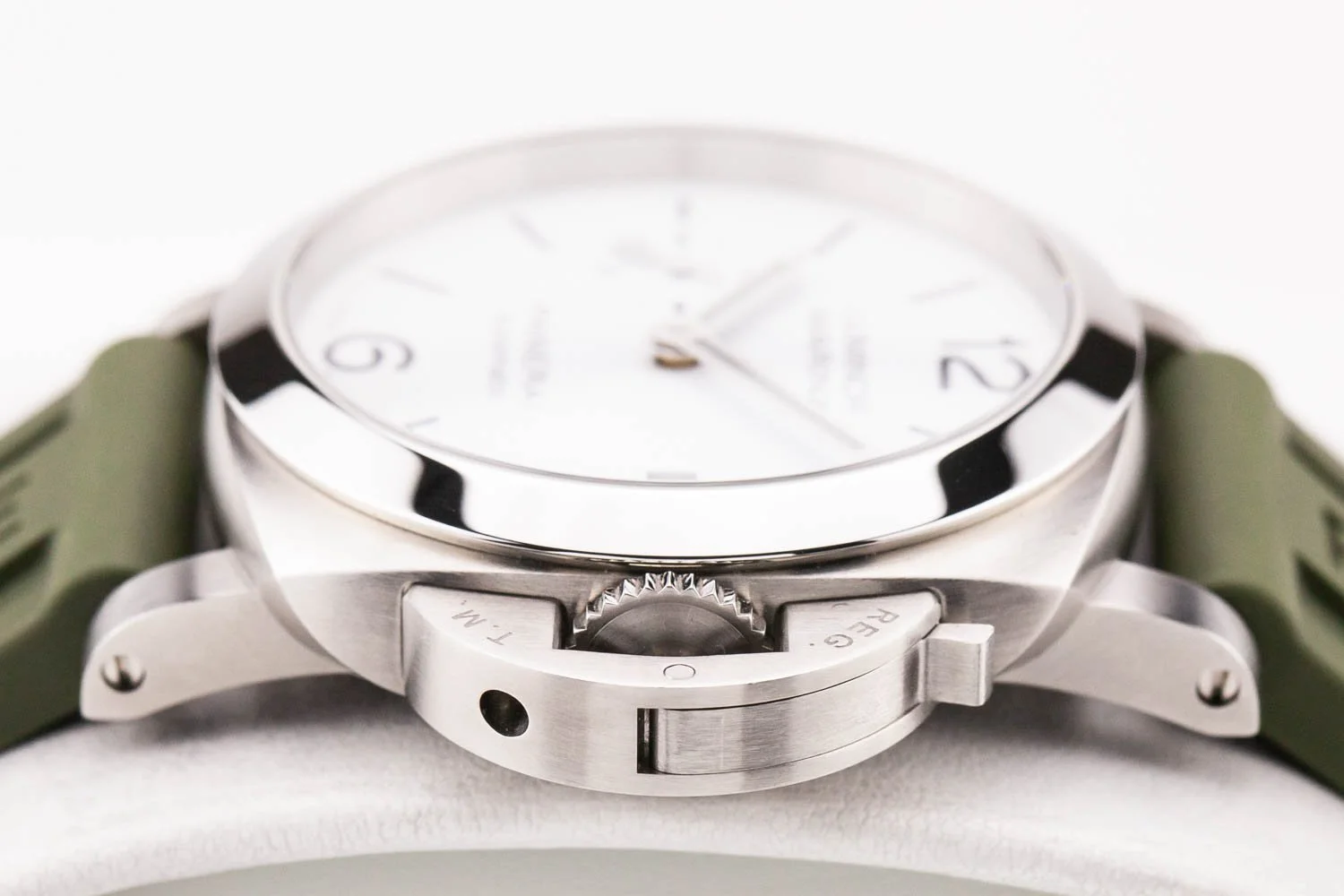Panerai Luminor Quaranta Automatic White Dial PO PAM01371 090525 (5 of 9).jpg