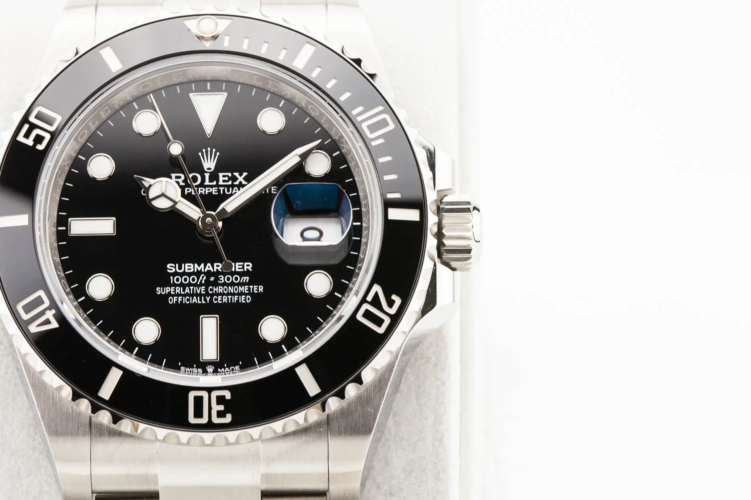 Rolex Submariner Date Unworn 126610LN 011326 (3 of 10).jpg