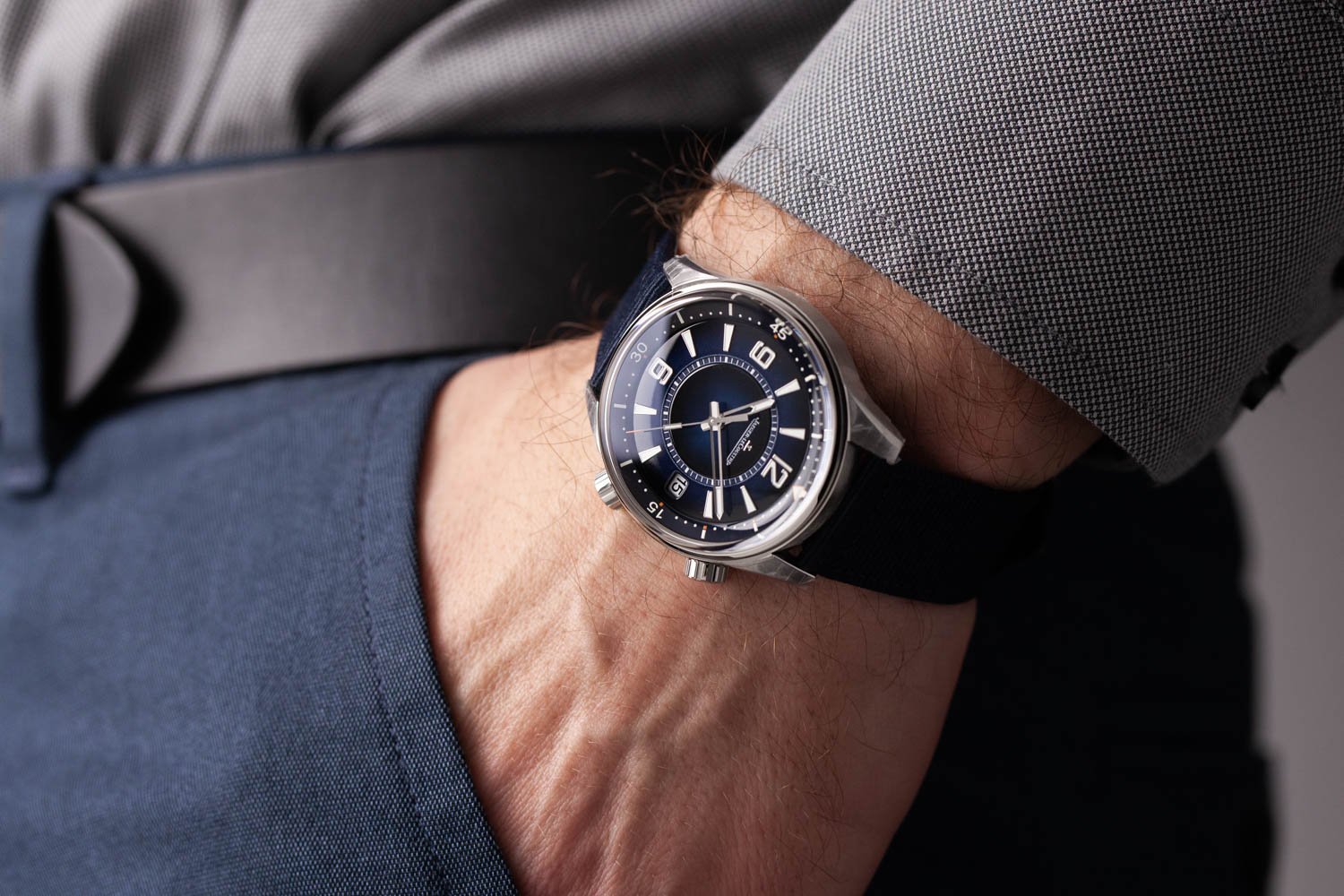 Jaeger LeCoultre Polaris Date Blue 40mm NEW 9128981 100226 (10 of 10).jpg