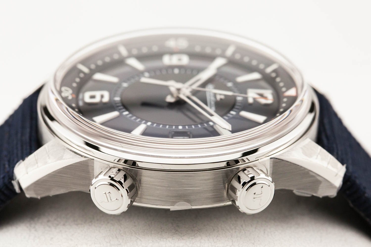 Jaeger LeCoultre Polaris Date Blue 40mm NEW 9128981 100226 (5 of 10).jpg