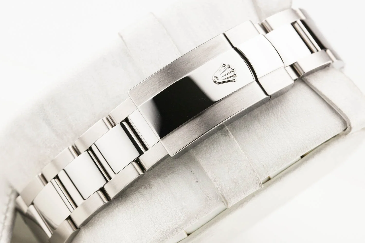 Roex Milgauss Black Dial PO 116400GV 120325 (8 of 10).jpg