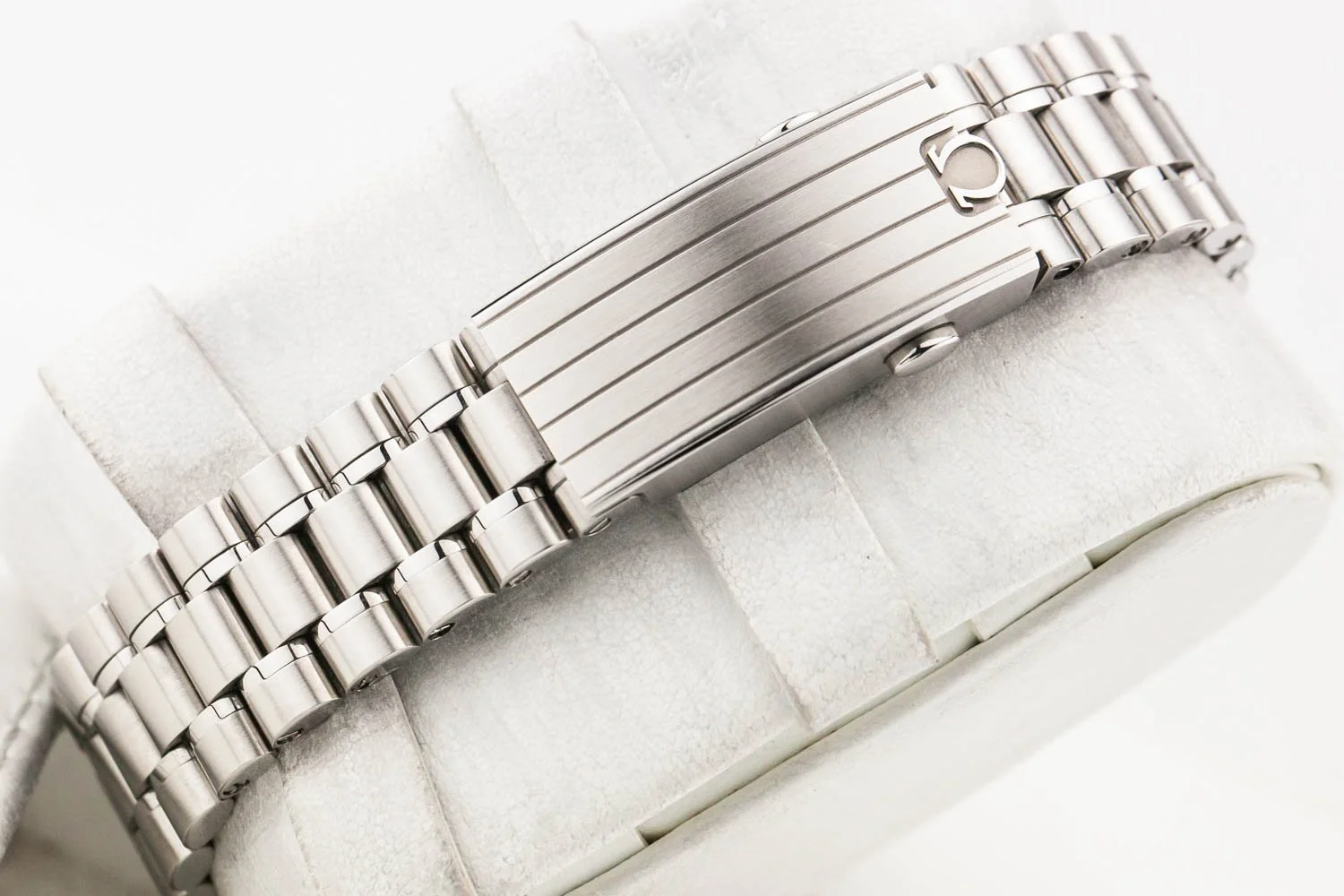 Omega Speedmaster Moonwatch 3861 White PO 050826 (8 of 10).jpg