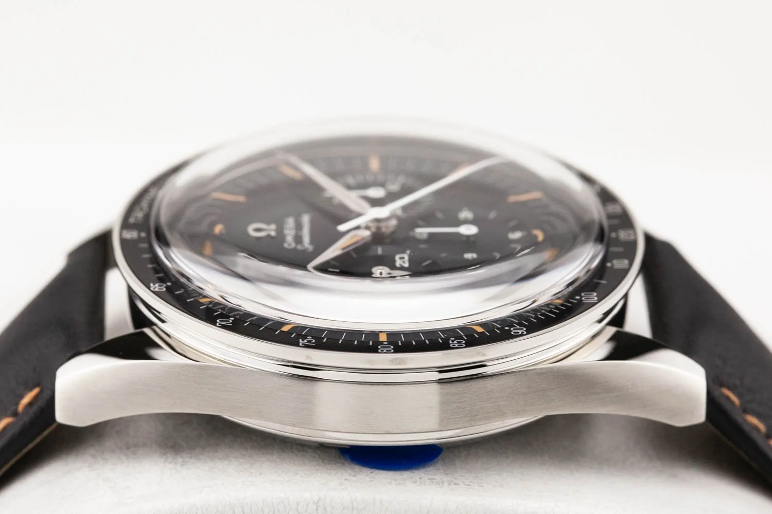 Omega Speedmaster FOIS Black Leather Strap NEW 091825 (6 of 9).jpg