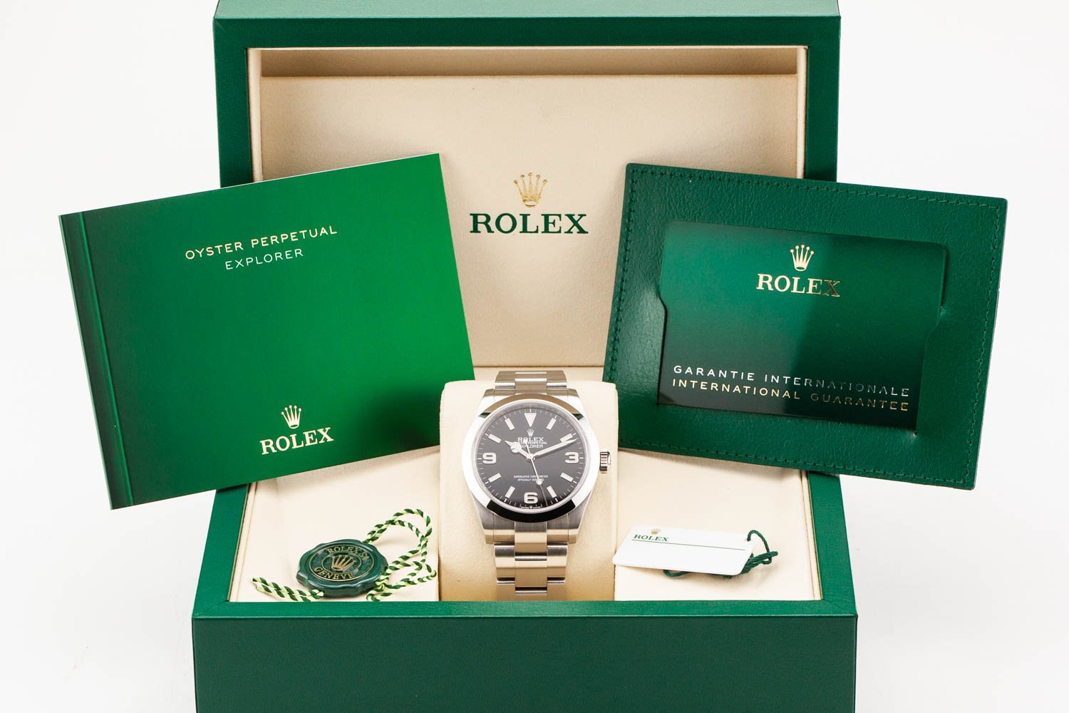 Rolex Explorer I 40mm Black Dial PO 071125 (10 of 10).jpg