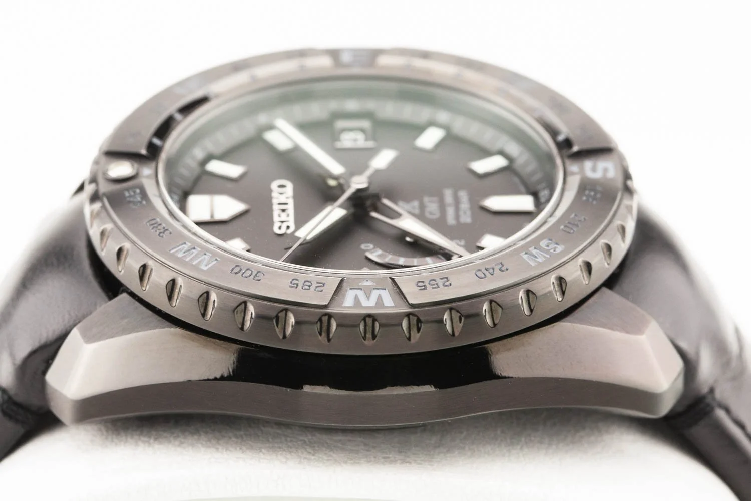 Seiko Prospex LX GMT Spring Drive 44.8mm Mint SNR027 020626 (6 of 10).jpg