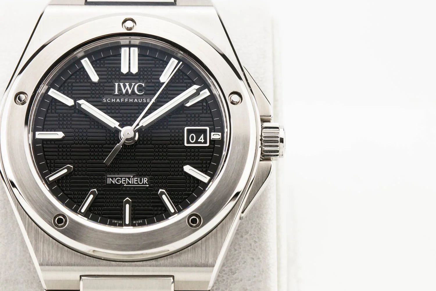 IWC Ingenieur Black Dial Mint IW328901 031626 (3 of 10).jpg