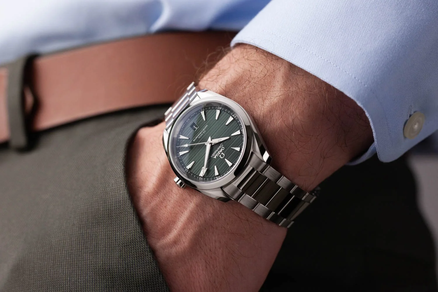 Omega Aqua Terra 38.5mm Green Bracelet NEW 042924 (11 of 11).jpg