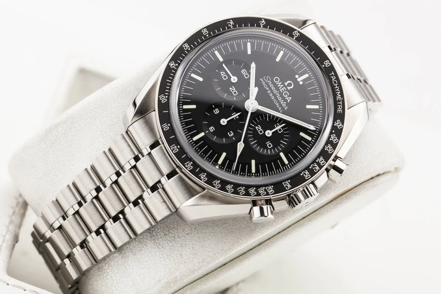 Omega Speedmaster Moonwatch 3861 Sapphire PO 101526 (4 of 11).jpg