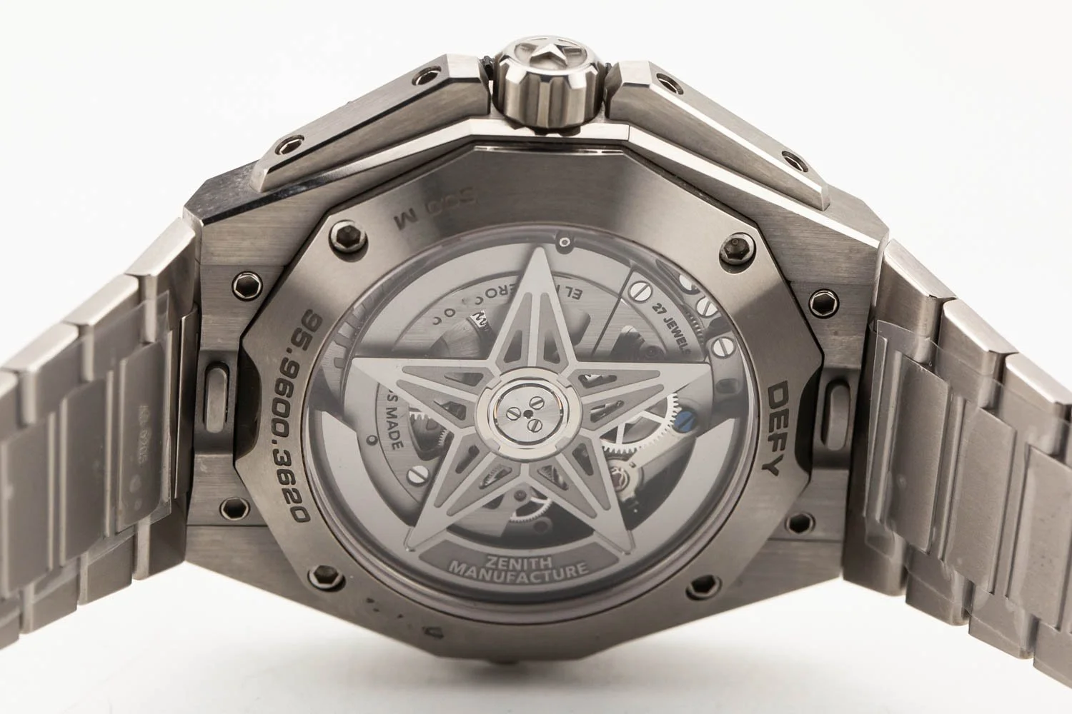 Zenith Defy Extreme Diver Mint 091826 (7 of 11).jpg