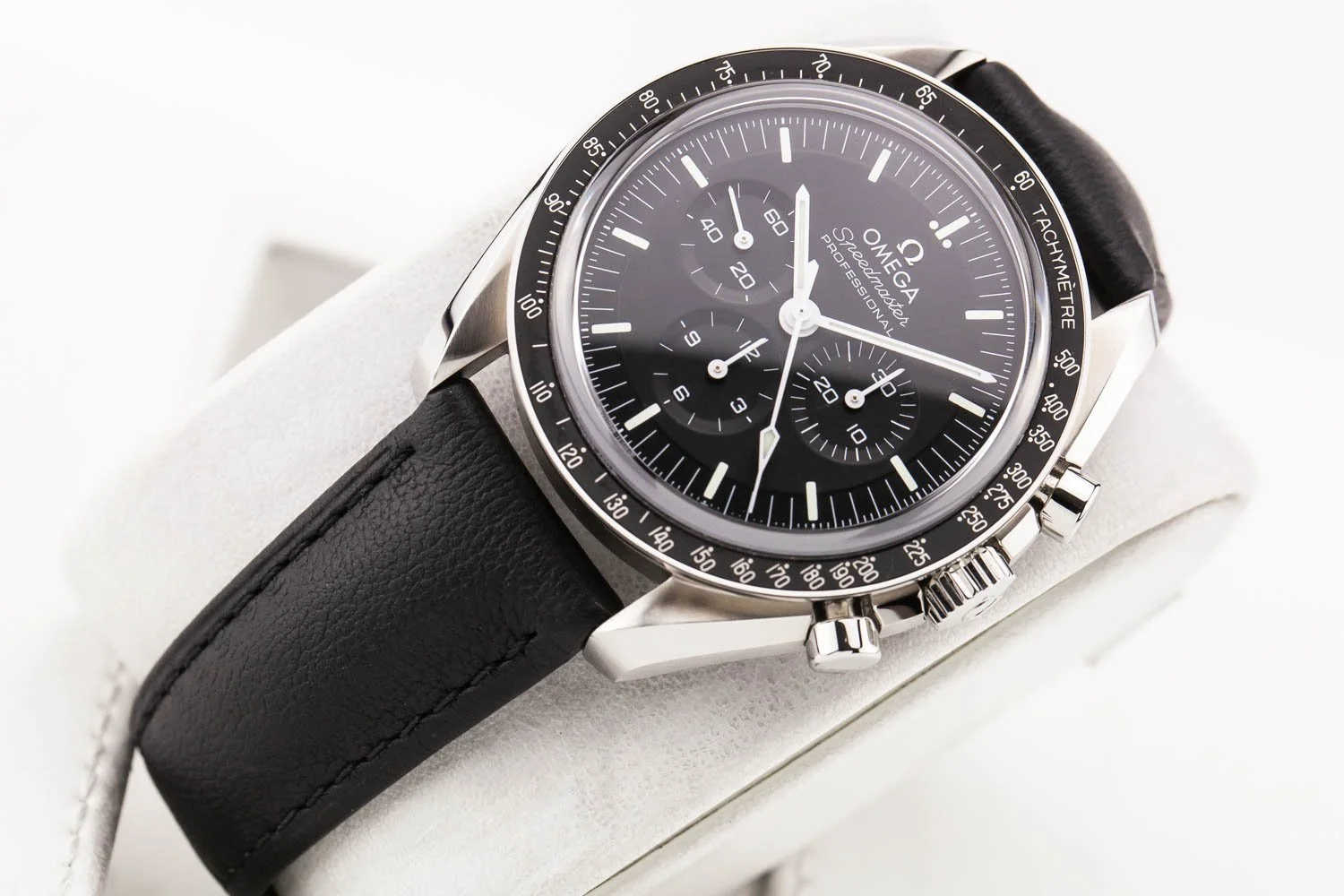 Omega Speedmaster Moonwatch 3861 Sapphire Strap PO 081825 (4 of 9).jpg