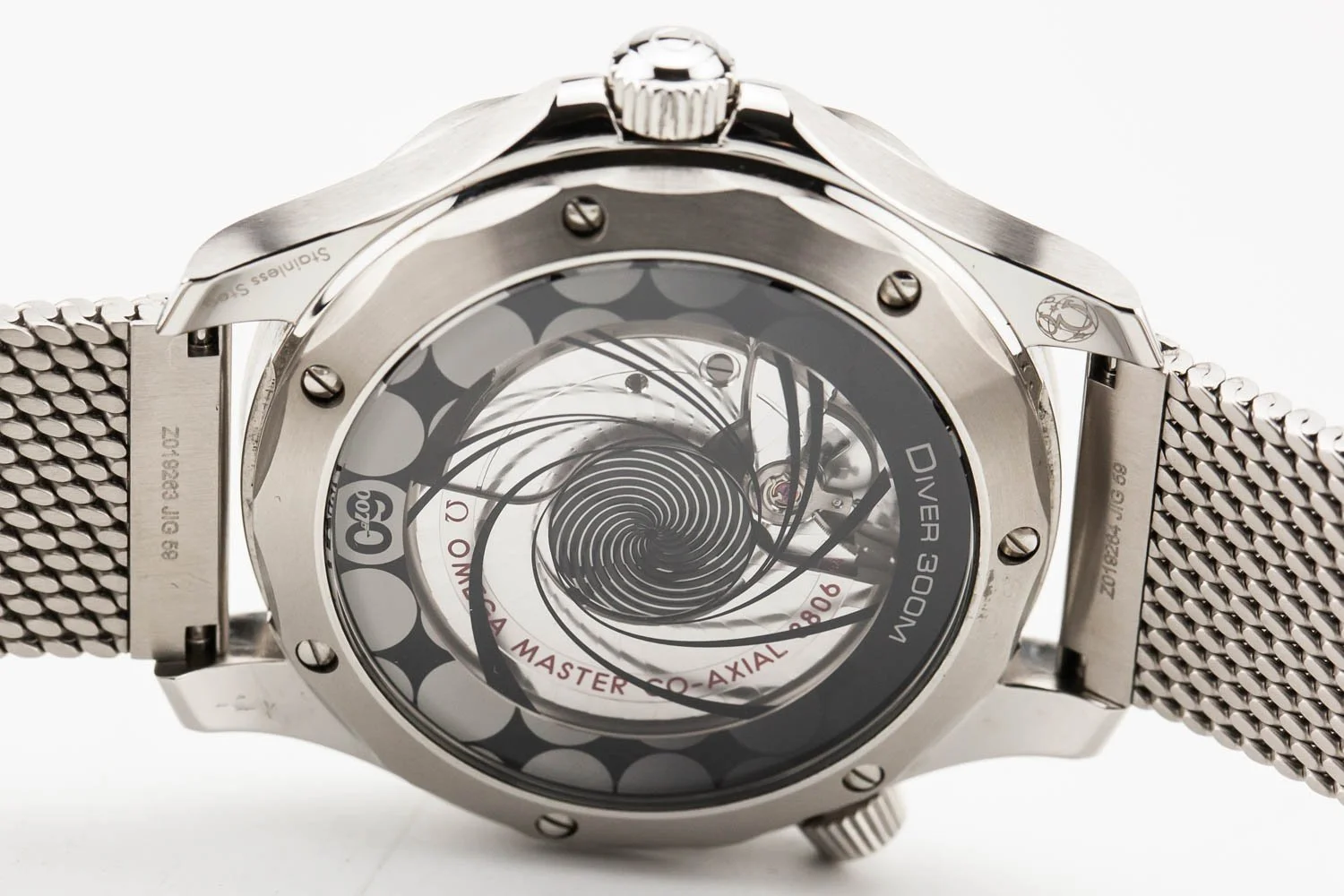 Omega Seamaster 300 Bond 60th Anniversary PO 112025 (9 of 10).jpg