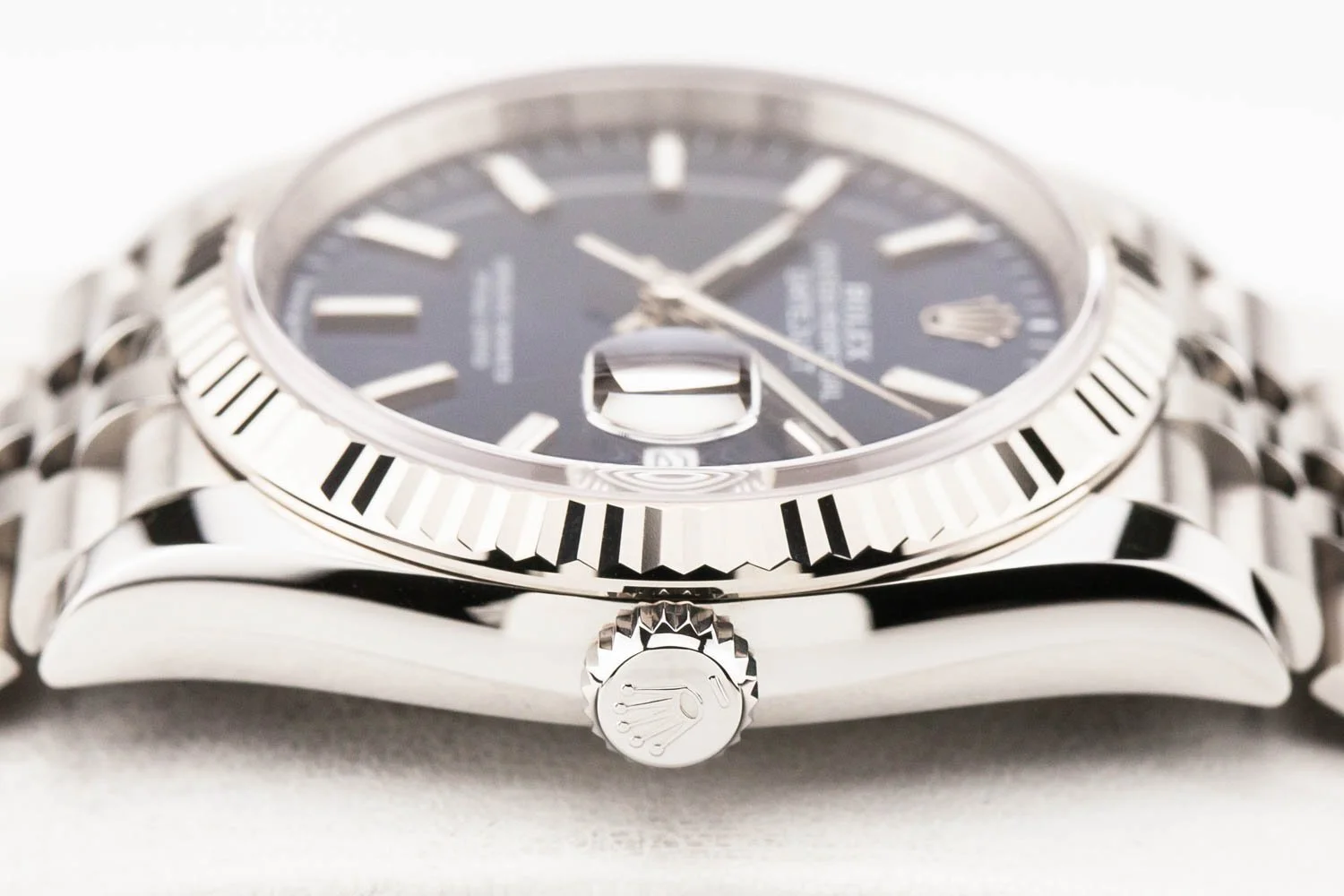 Rolex Datejust 36 Blue Fluted Jubilee Mint 126234 082825 (5 of 10).jpg