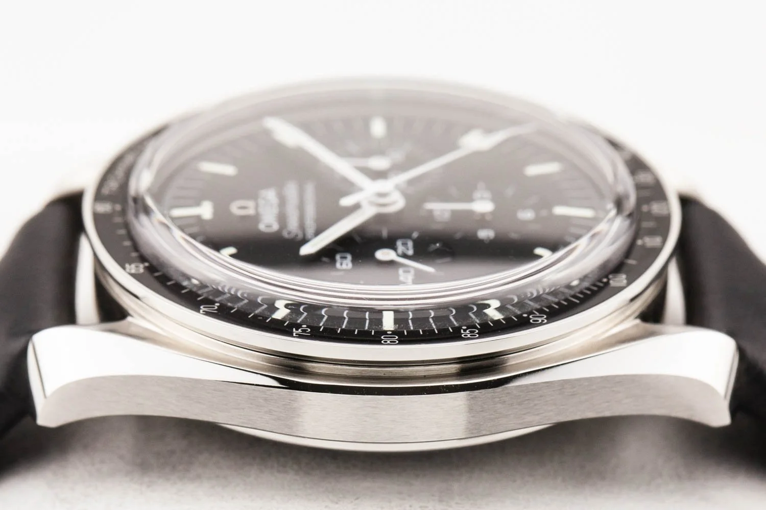 Omega Speedmaster Moonwatch 3861 Sapphire Strap PO 081825 (6 of 9).jpg