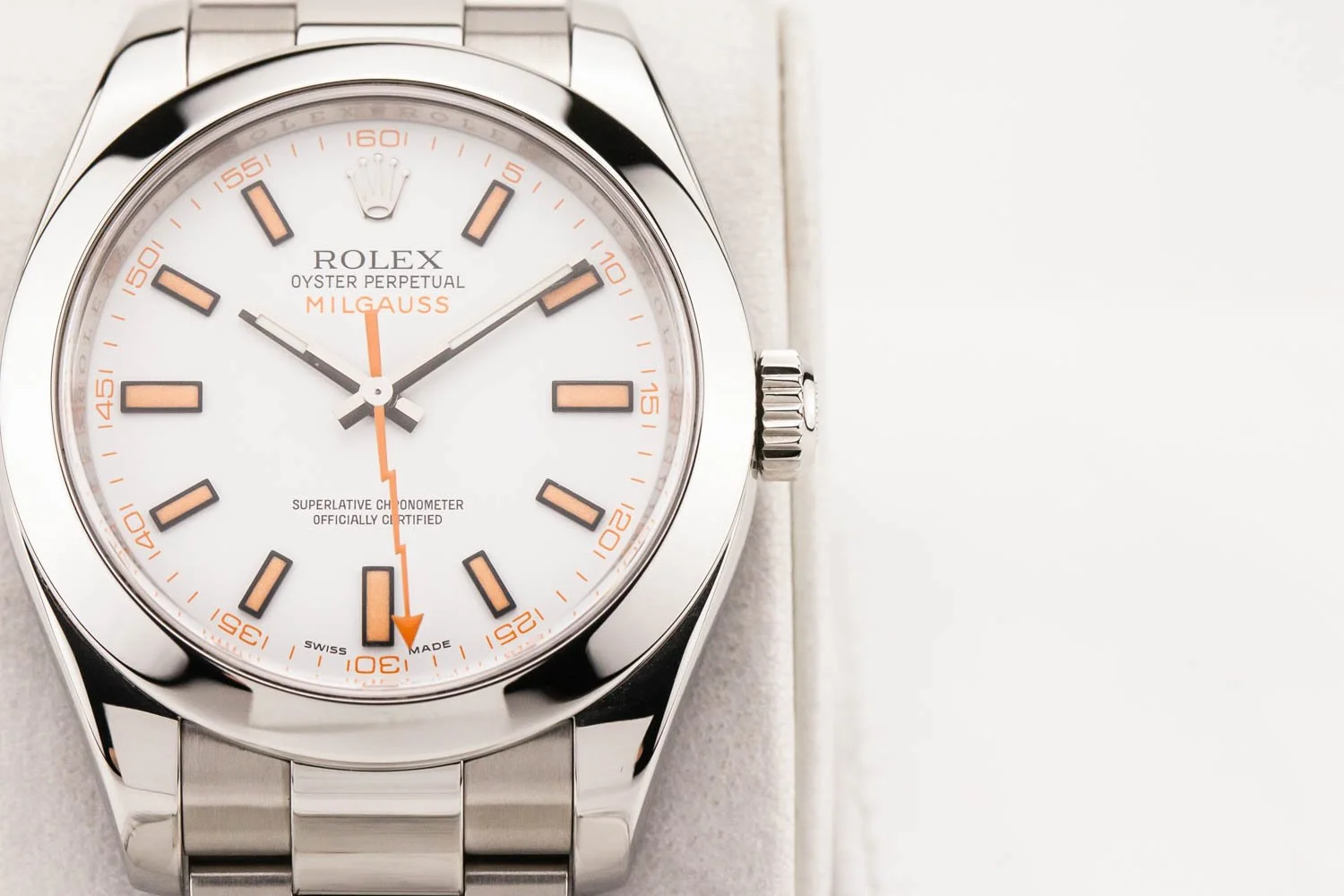Rolex Milgauss White Dial V-Serial PO 051426 (3 of 10).jpg