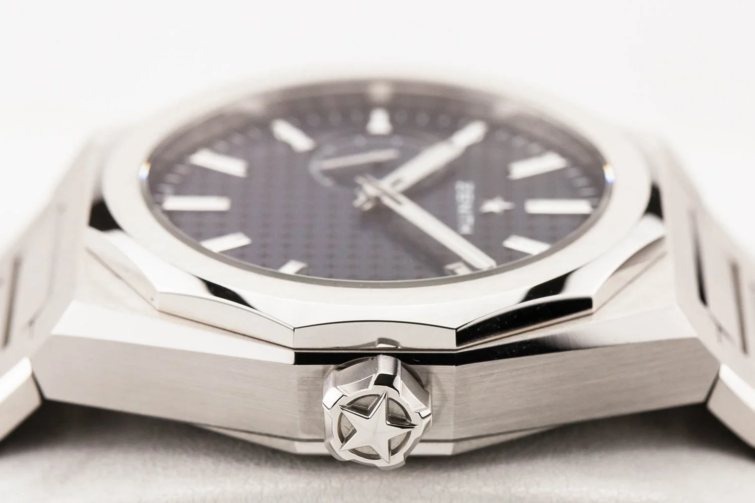 Zenith Defy Skyline Blue Dial 41mm 073125 (5 of 10).jpg